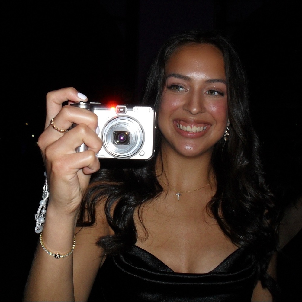 Meet your Posher, Karina